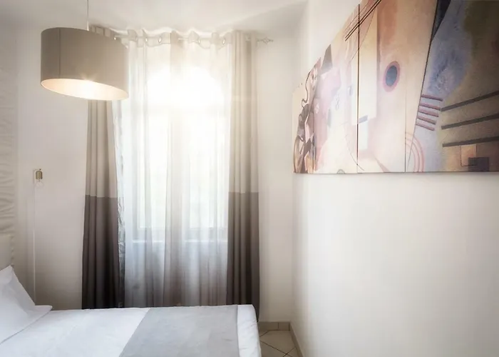 Palazzo Eugenia Васто